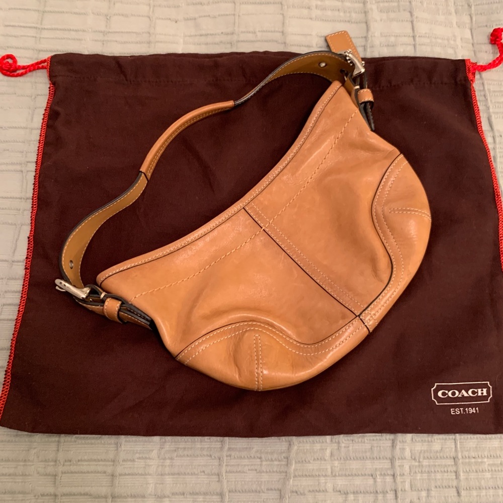 Coach small tan leather purse